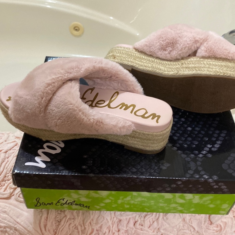 Sam Edelman pink fuzzy wedges NWB